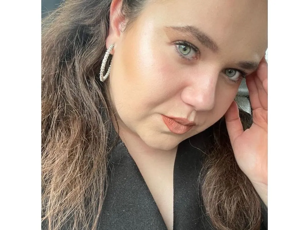 CASSANNDRA profilbild på webbkameramodell