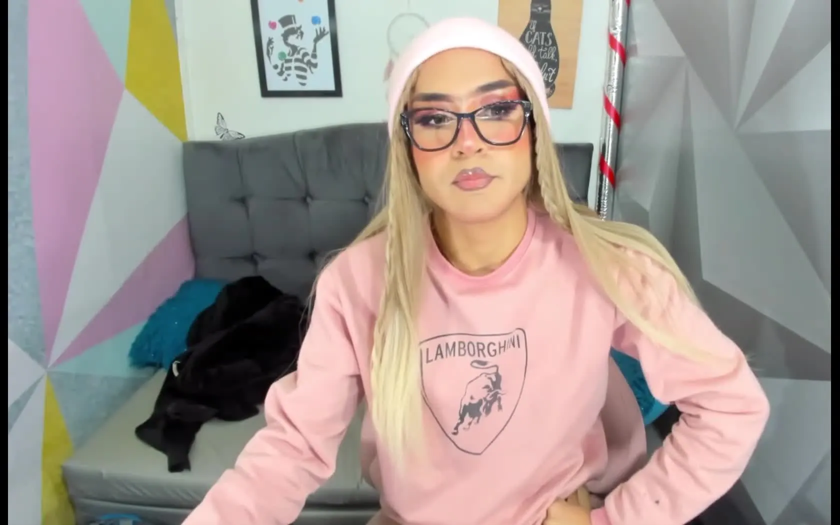 Artist DarianaGia Video 2