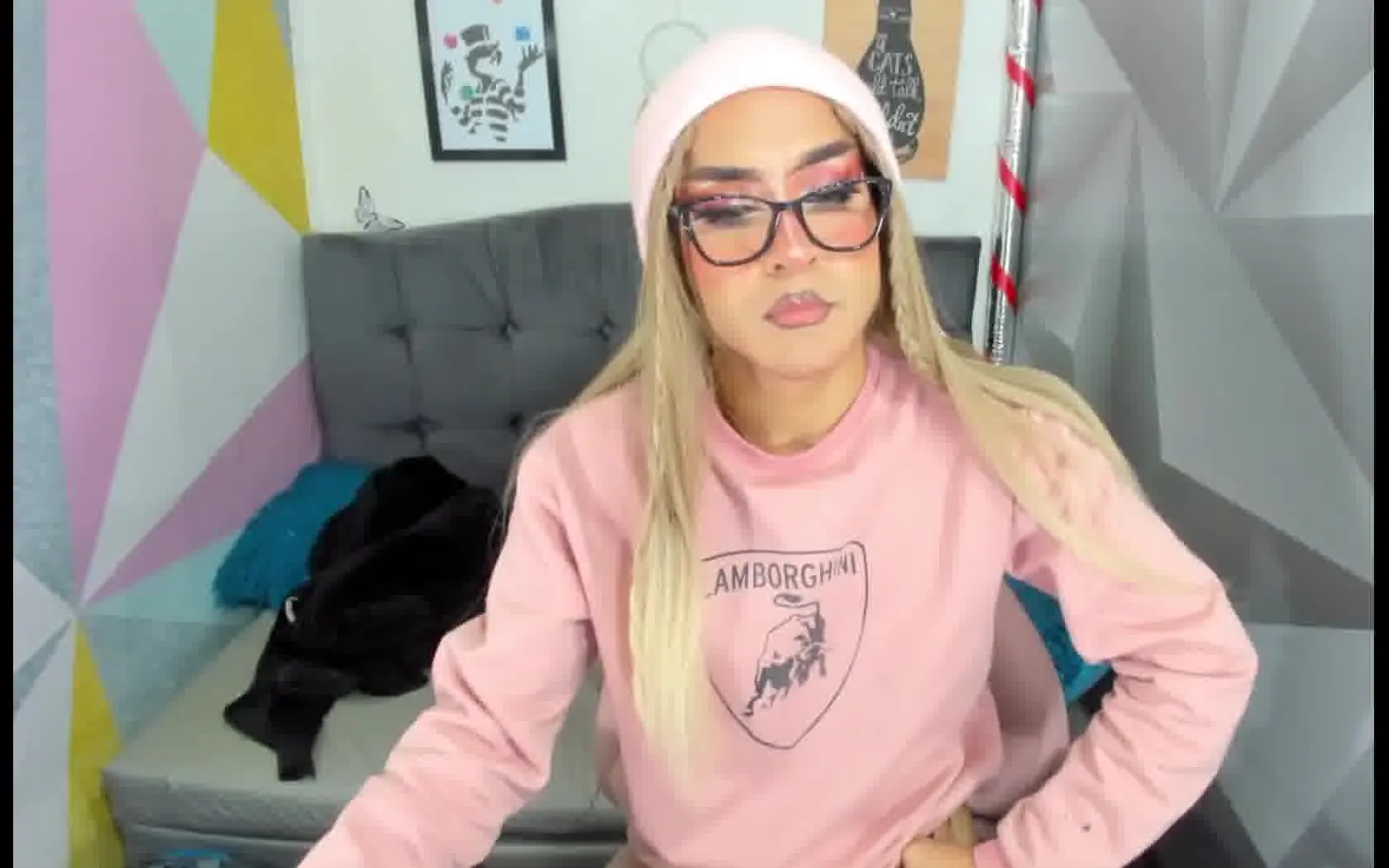 Artista DarianaGia Video 2