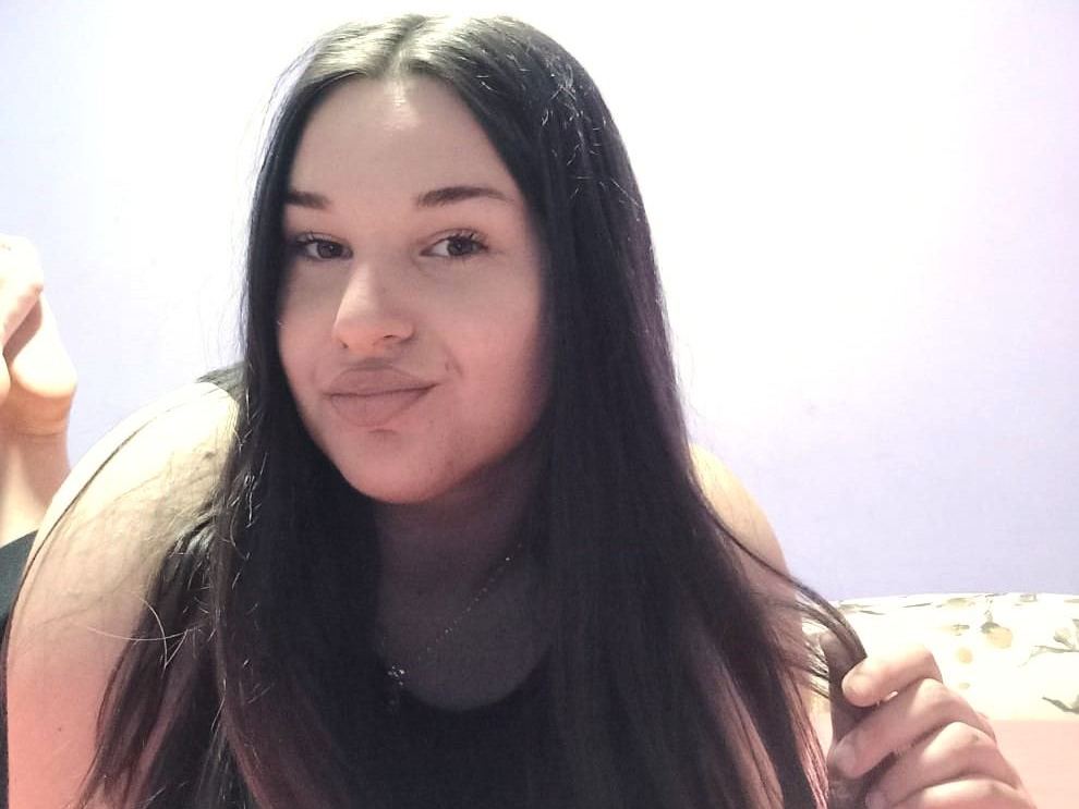 DHALYIA Profilbild des Cam-Modells