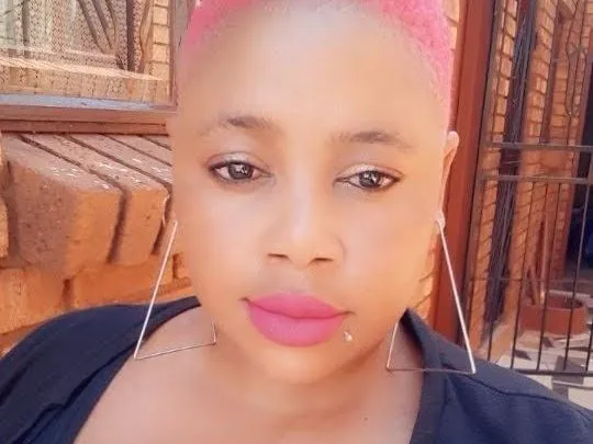 SLOPPYBJQUEENN cam model profile picture