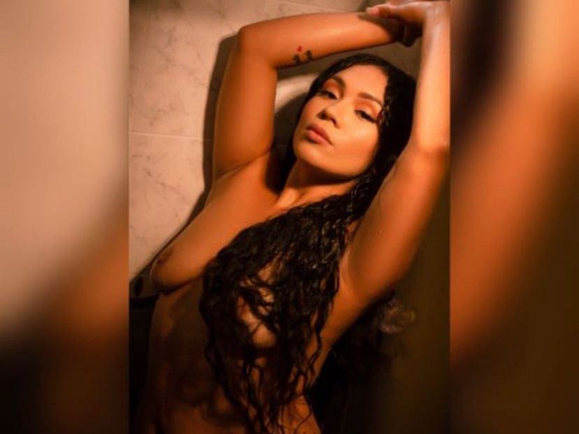 Profilbilde av SorayaGomezz webkamera modell