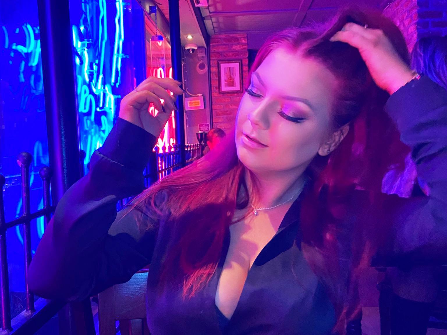 Imagen de perfil de modelo de cámara web de FlorenceCumming