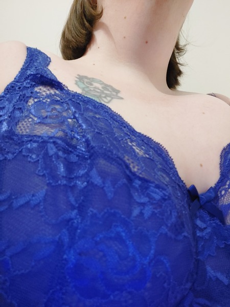 Interprete BritishCourtneyElectrix Foto 11