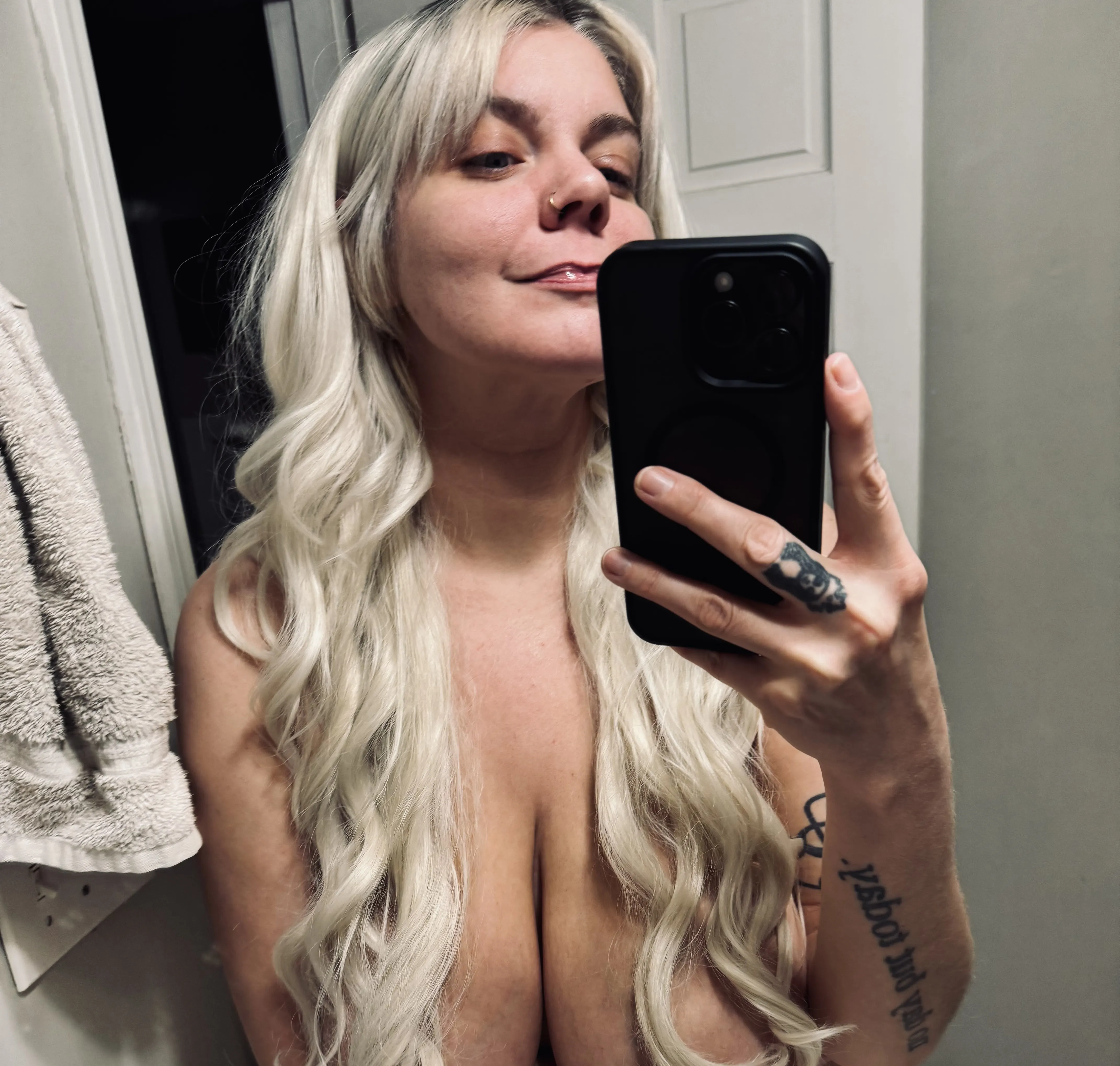 Artista GoddessPoppy Foto 1