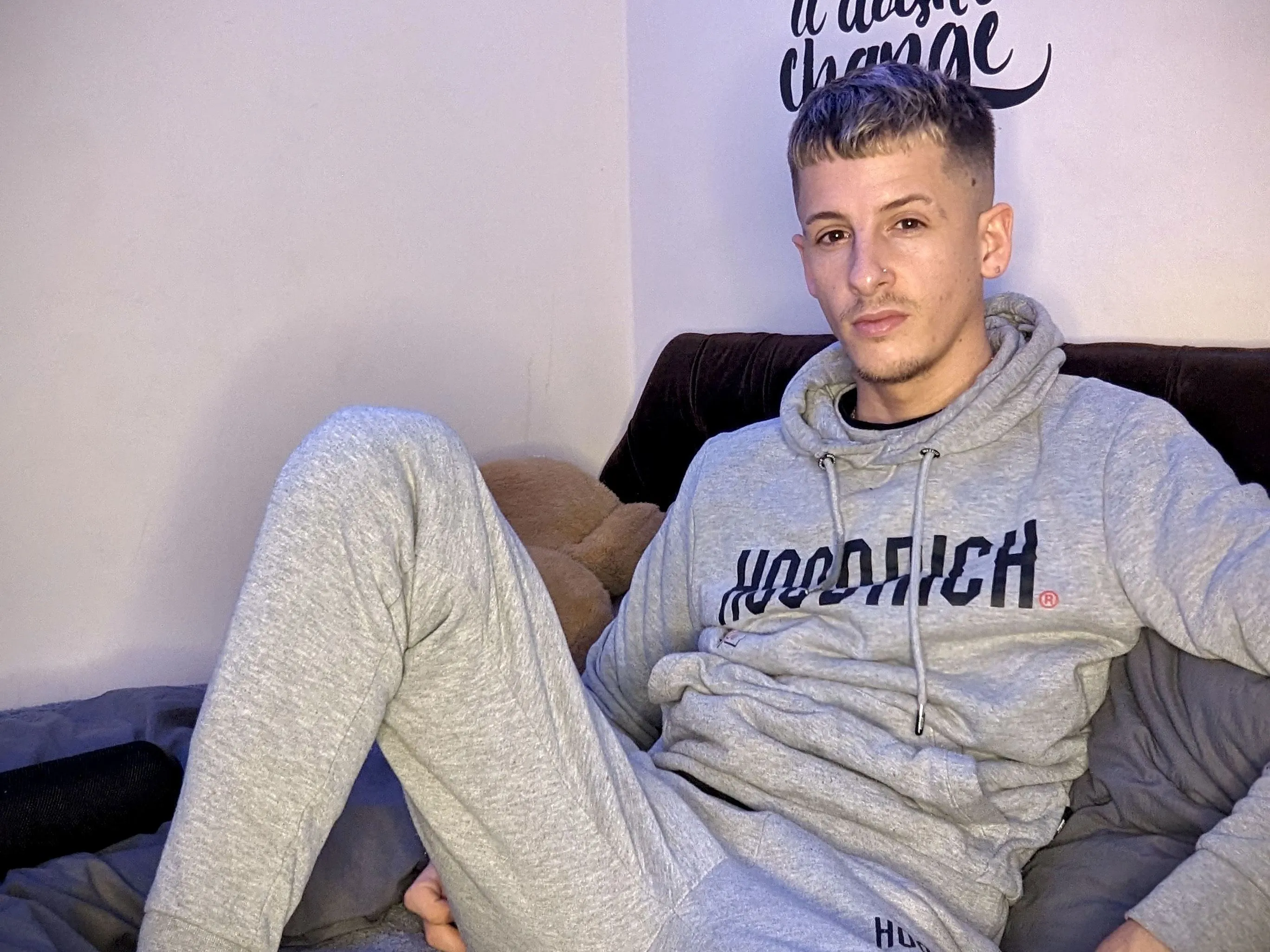 JustLifeWithJ profielfoto van cam model