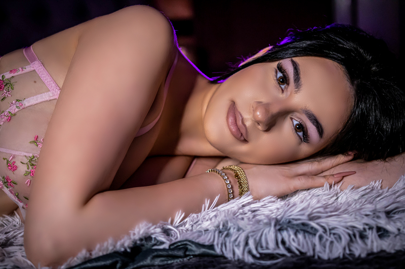 Performer LuanaDessX Photo 11