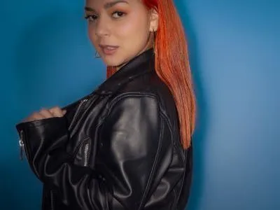 Imagen de perfil de modelo de cámara web de SamiraG