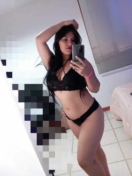 Artiest EmilyAnistton Foto 9