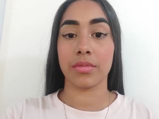 Sofiawood cam model profile picture 