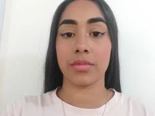 Image de profil du modèle de webcam Sofiawood