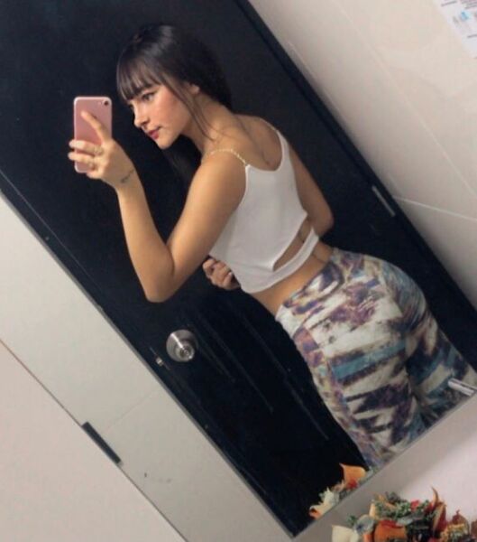 Artista Charloteejoness Foto 7