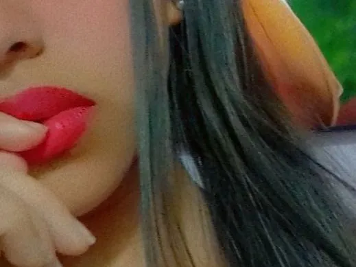 Imagen de perfil de modelo de cámara web de MICAELAHOT18