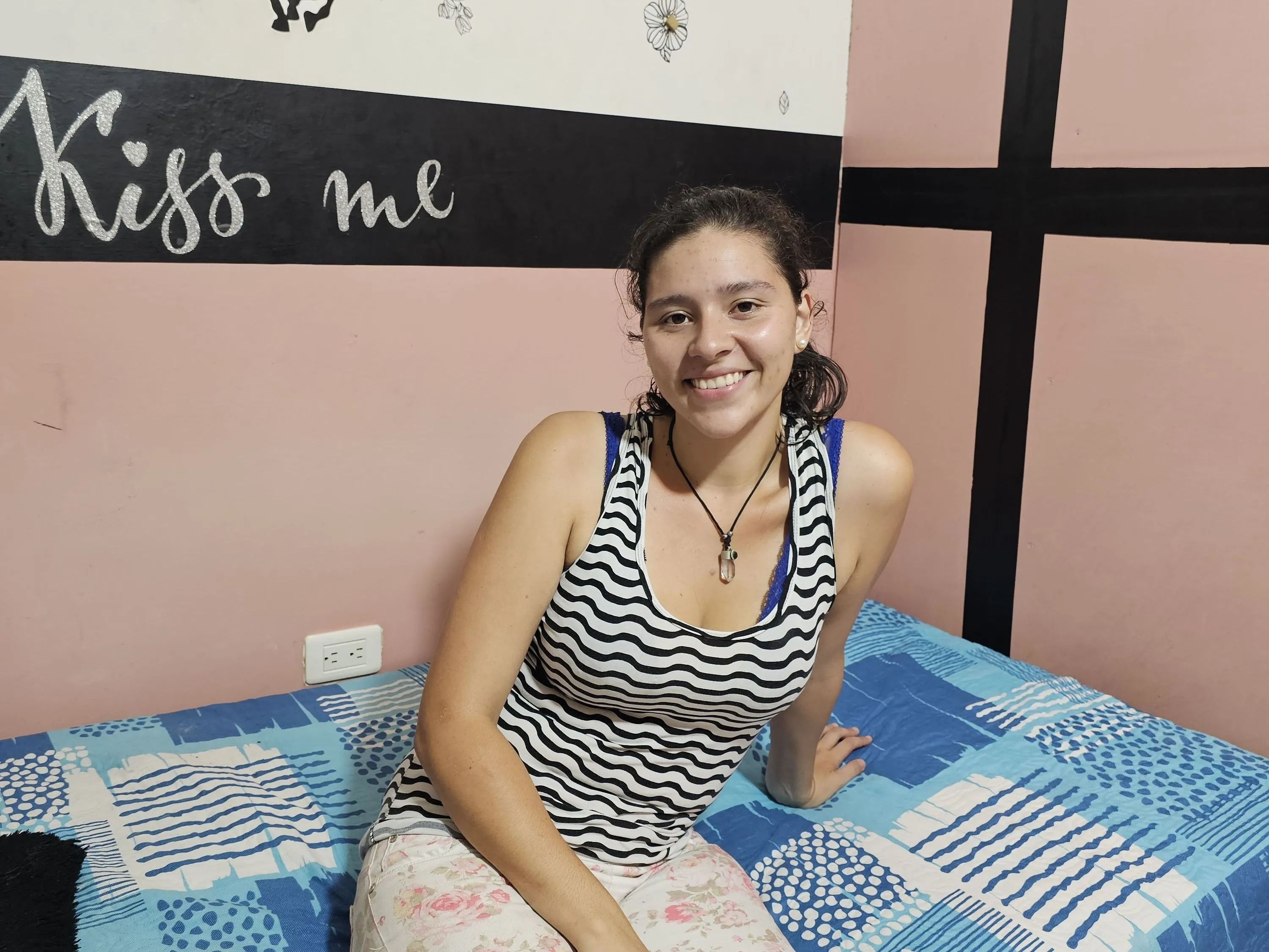 girlisaalco immagine del profilo del modello di cam