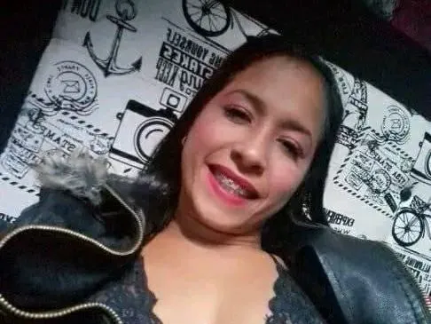 alexatitissexy profilbild på webbkameramodell