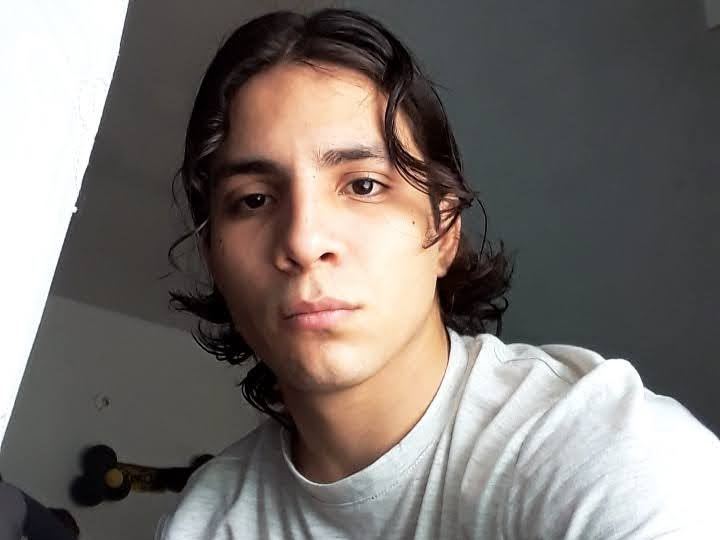 GuzzSmith profilbild på webbkameramodell