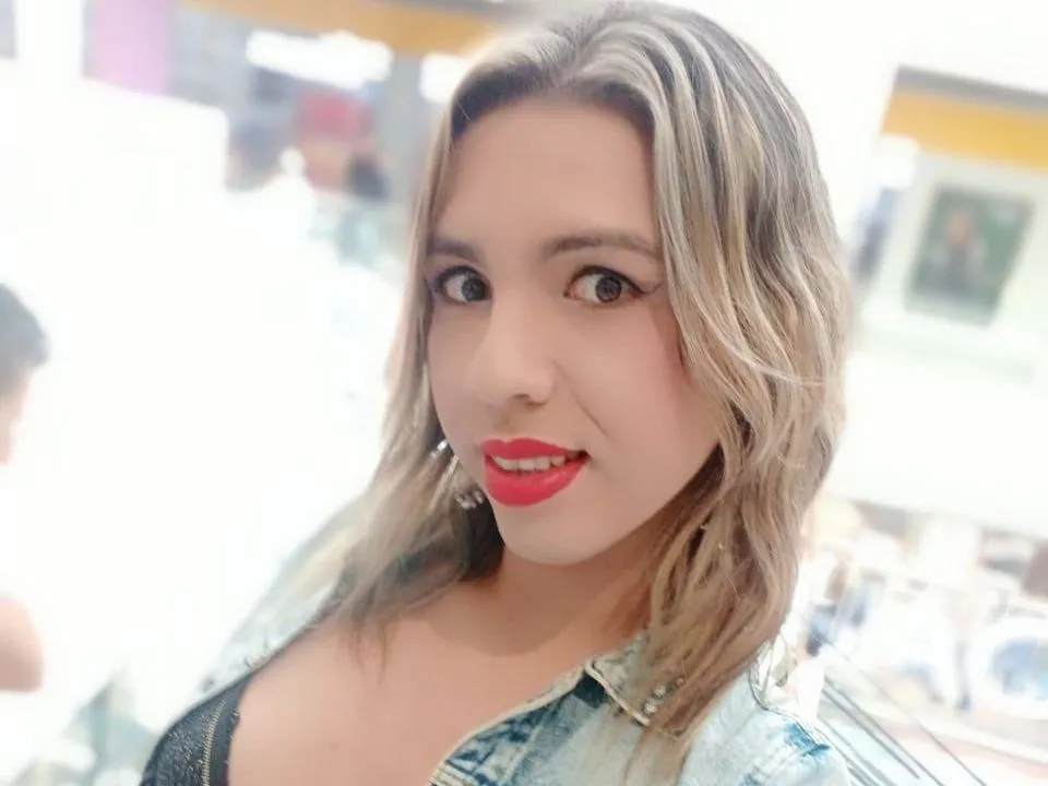 Imagen de perfil de modelo de cámara web de DestinySpencer