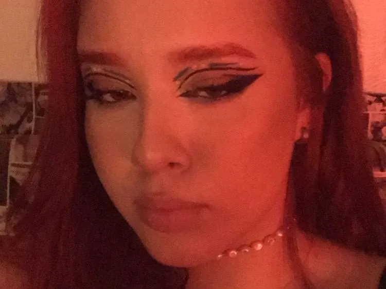EmmaBonnyM profilbild på webbkameramodell