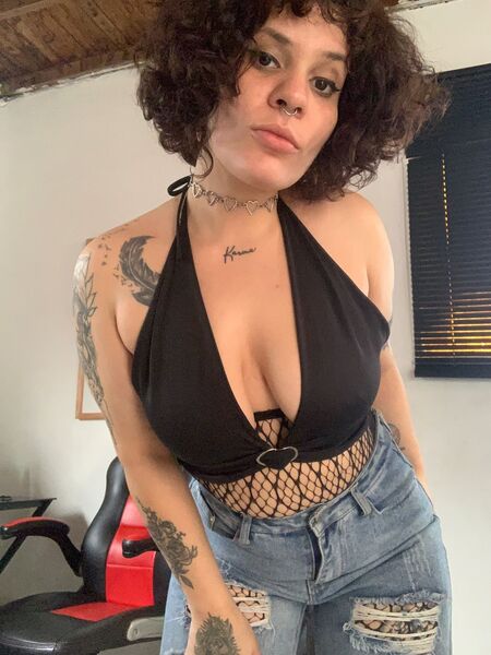 Performer IckyMisty Photo 10