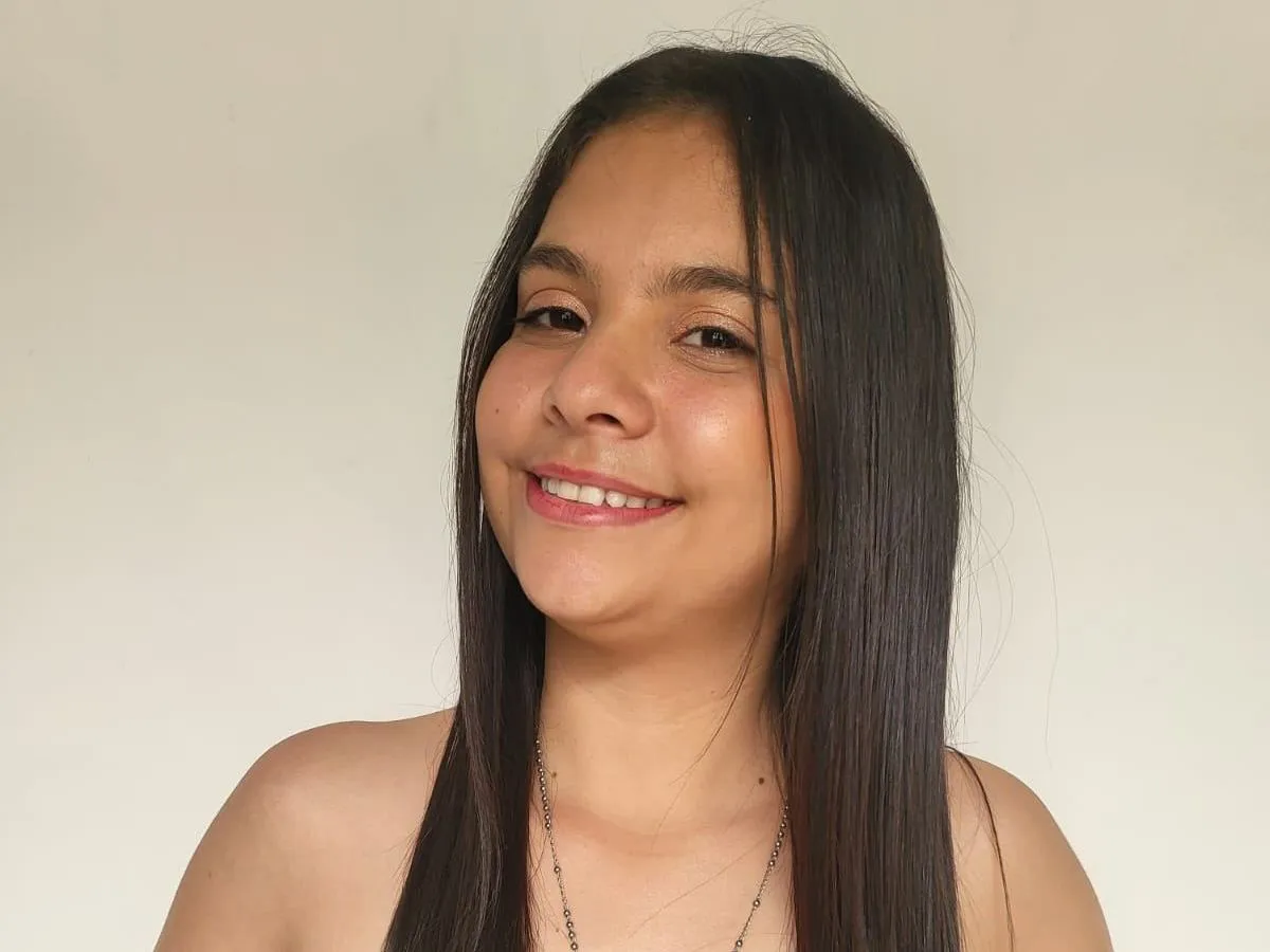 AllysonHill profilbild på webbkameramodell