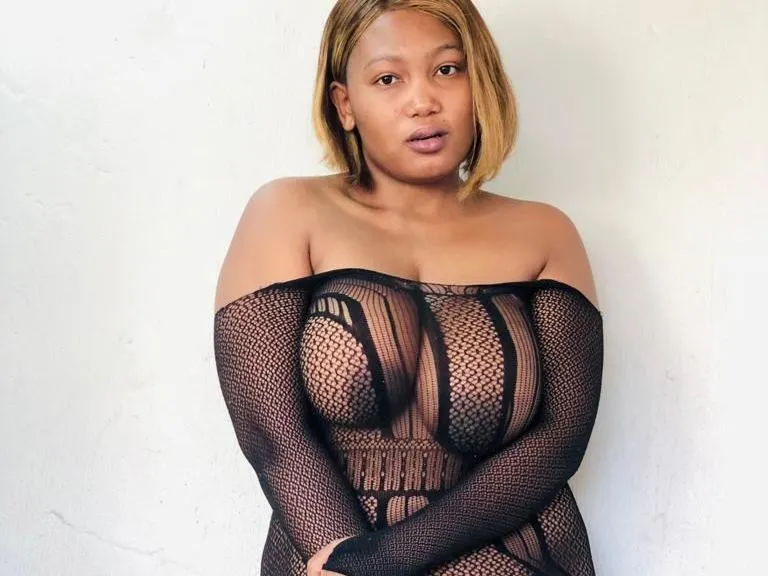Foto de perfil de modelo de webcam de BustyMelonTitts