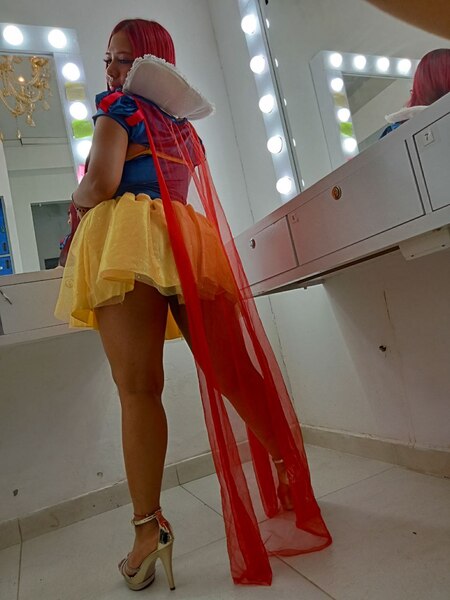 Artista AlaiaHall Foto 2