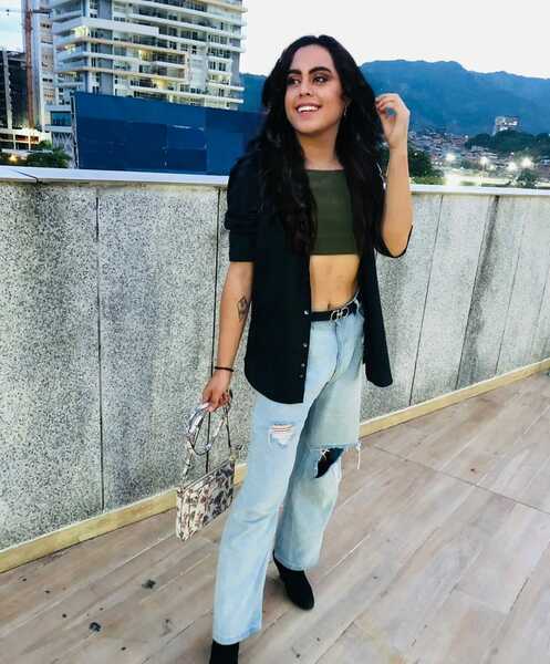 Interprète BrianaKeyns Photo 4