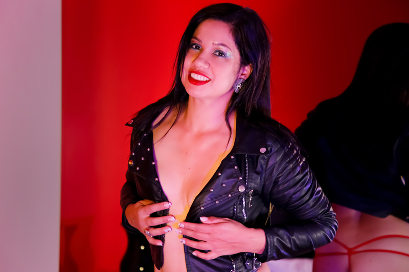 Performer AmberRousi Photo 3