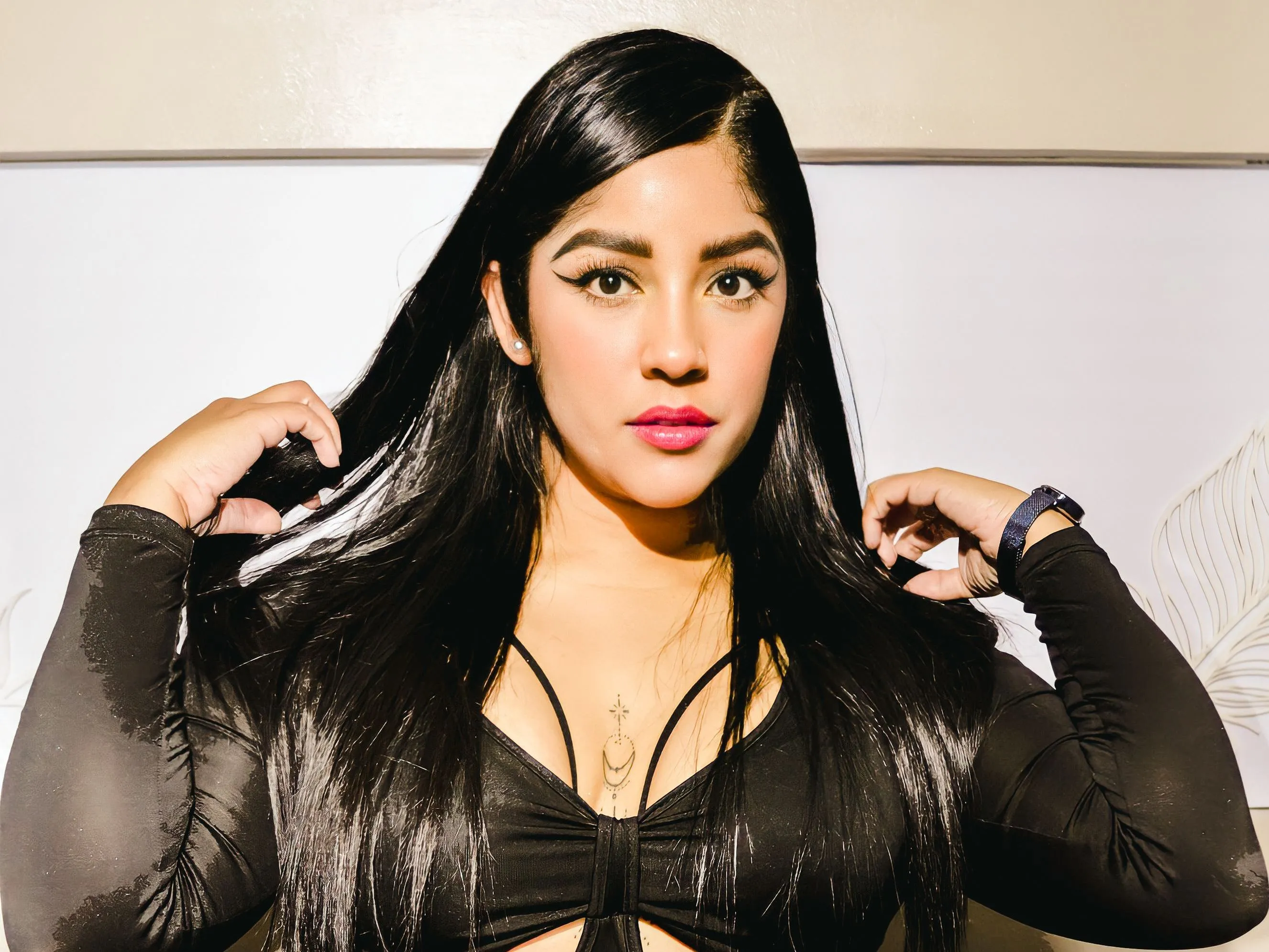 Imagen de perfil de modelo de cámara web de BellaTomps