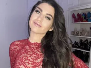 Imagen de perfil de modelo de cámara web de MaddyMadly