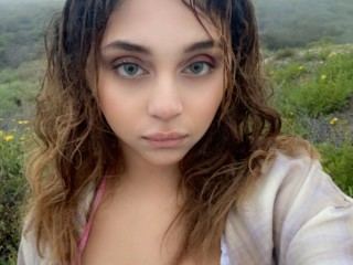 Imagen de perfil de modelo de cámara web de bbyekaterinax