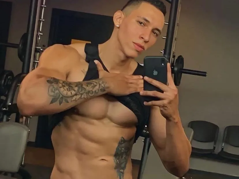 ConorTaylor profilbild på webbkameramodell