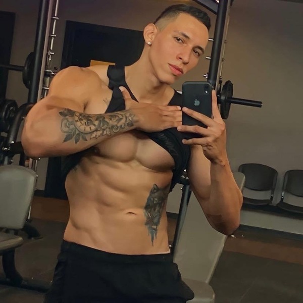 Performer ConorTaylor Photo 5