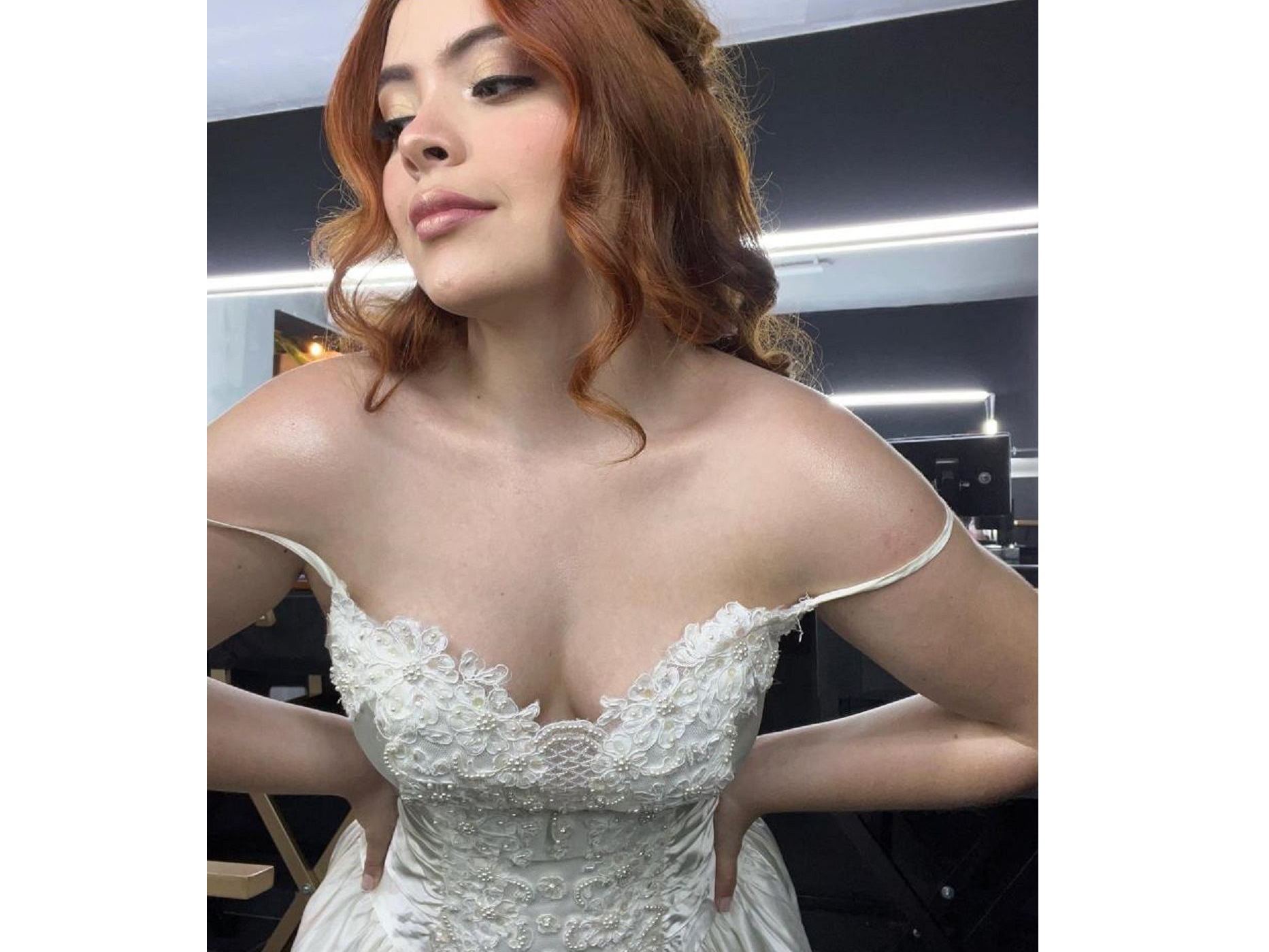 Image de profil du modèle de webcam EmaHarris