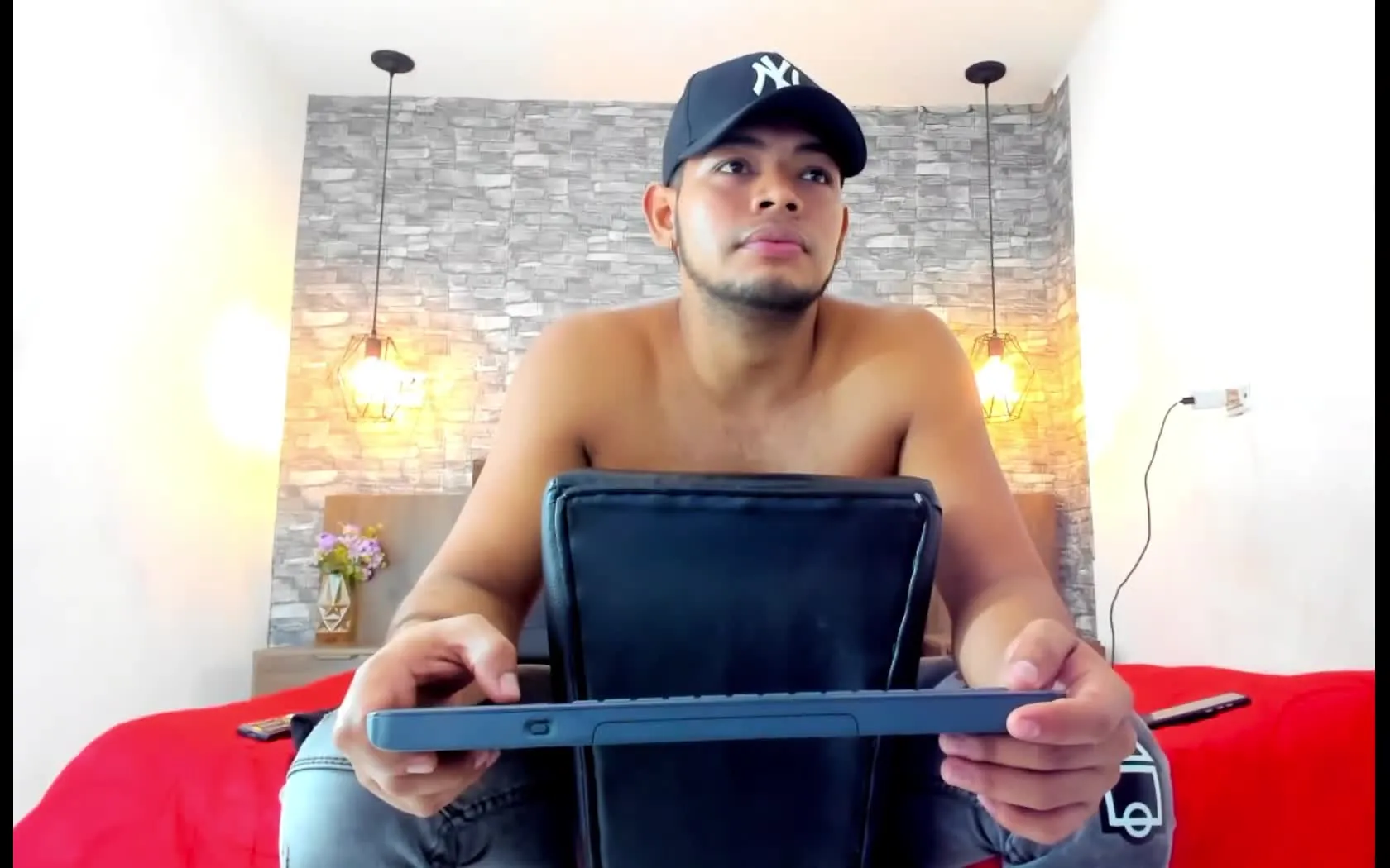 Artist Tommyblakee Video 1