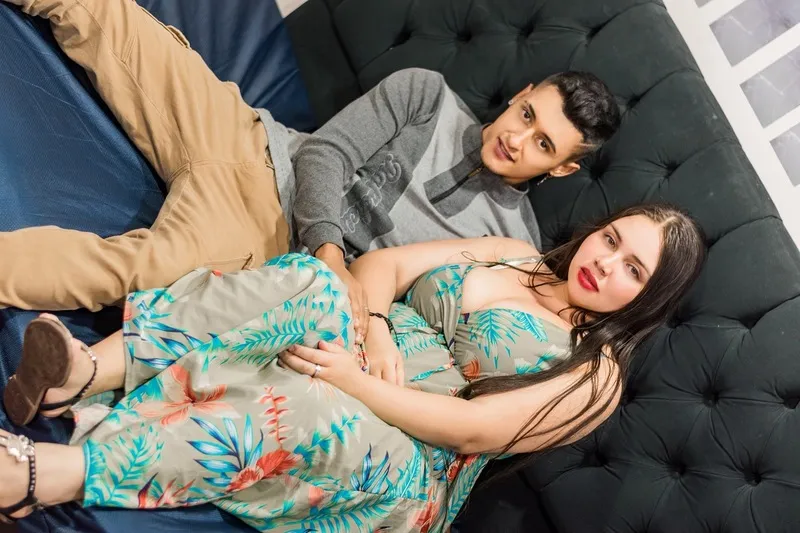 Intérprete HellenAndLiiam Foto 5