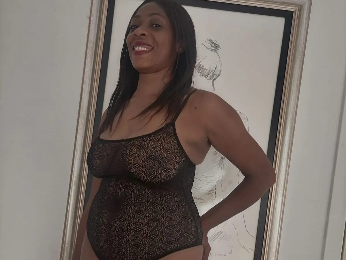 TALLnDARK32 Profilbild des Cam-Modells