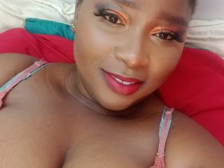 EBONYGOLD35 profilbild på webbkameramodell