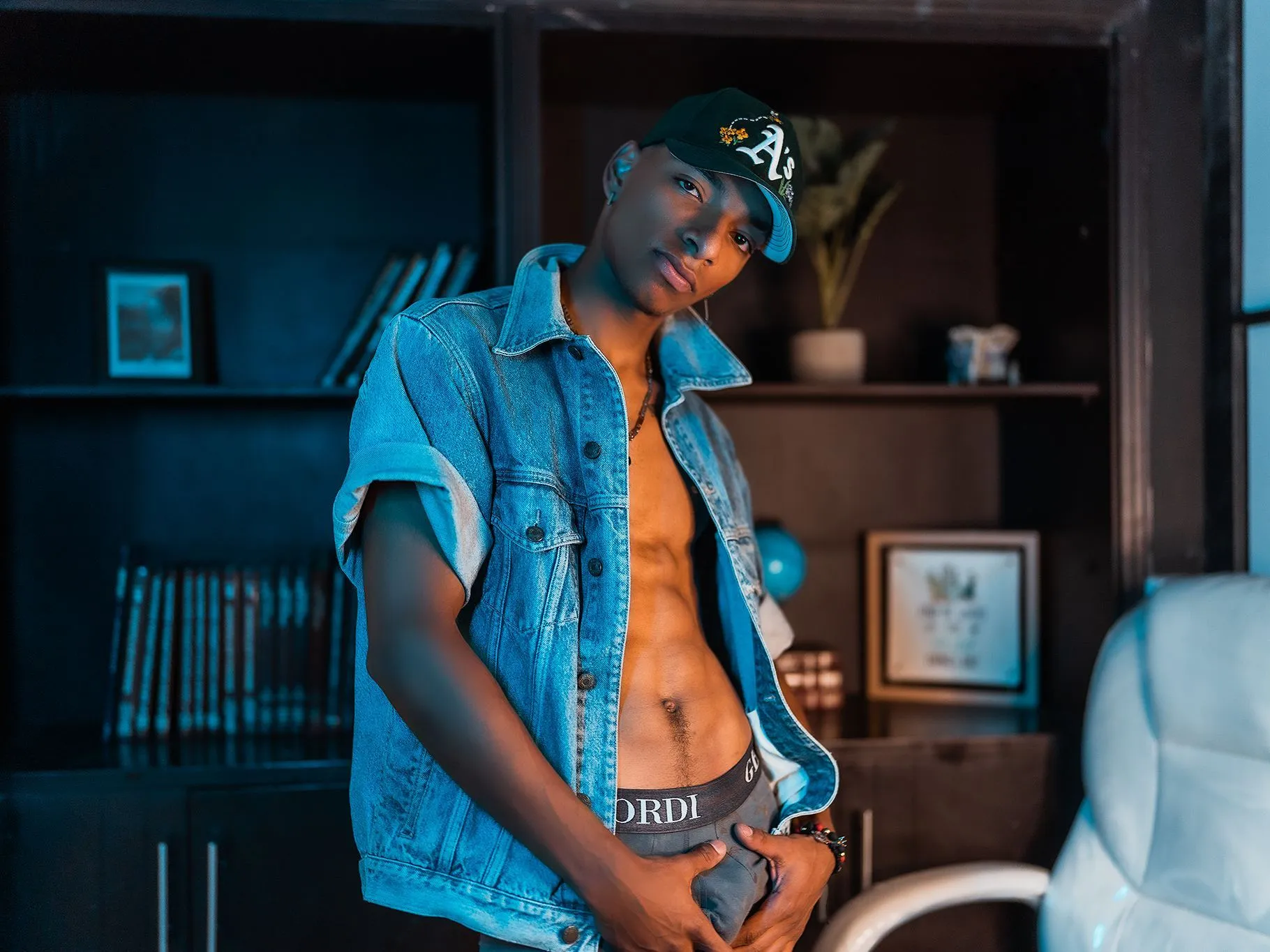 Image de profil du modèle de webcam IsaackBrown