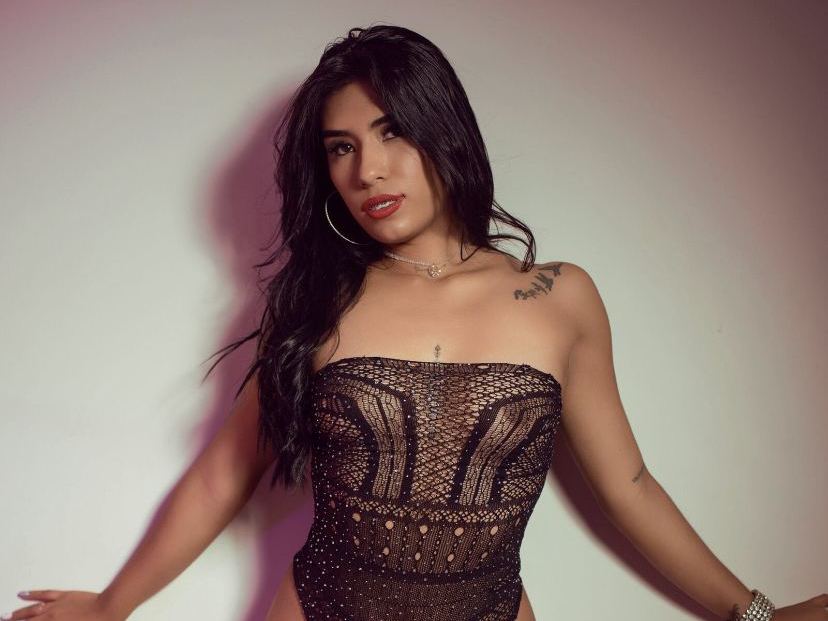 Imagen de perfil de modelo de cámara web de GabyJouns