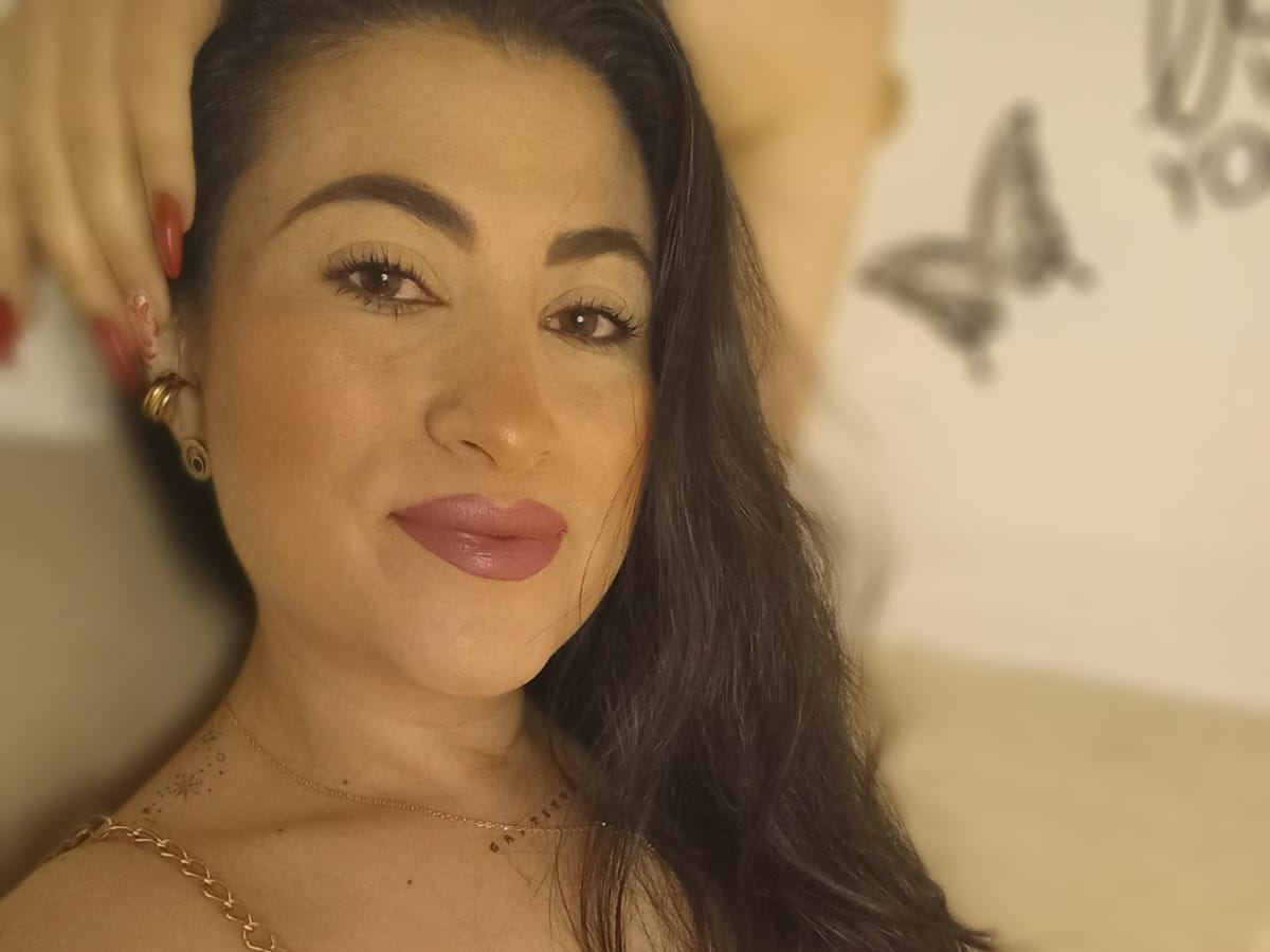 Imagen de perfil de modelo de cámara web de skarllettt
