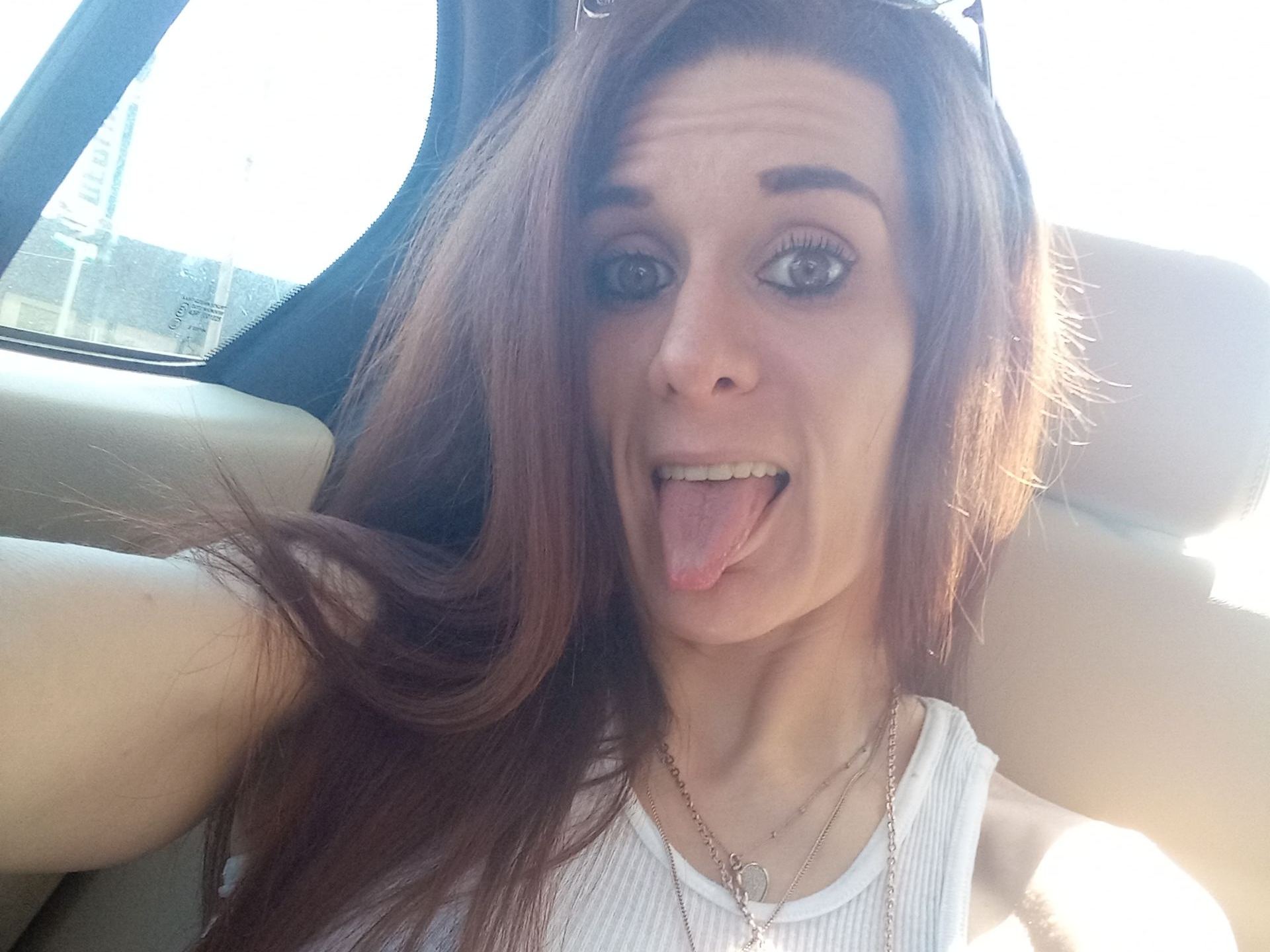 CherryRed133 cam model profile picture