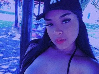 Imagen de perfil de modelo de cámara web de NATHALIA78