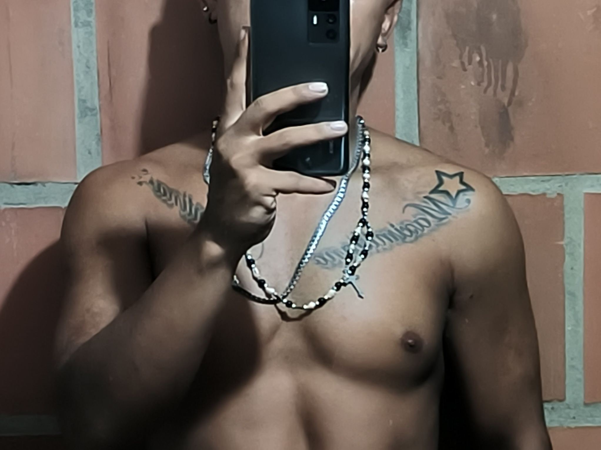 Foto de perfil de modelo de webcam de Mateo69Hot 