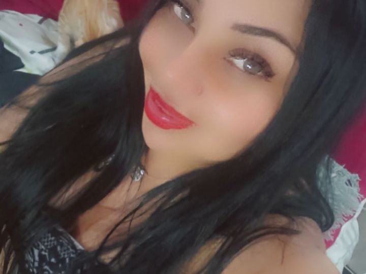 KataleyaBigtits immagine del profilo del modello di cam