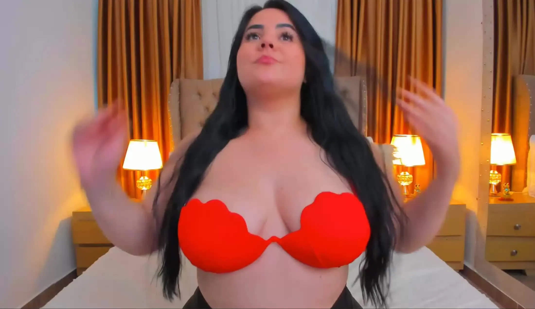 Intérprete MiaKurts Video 1