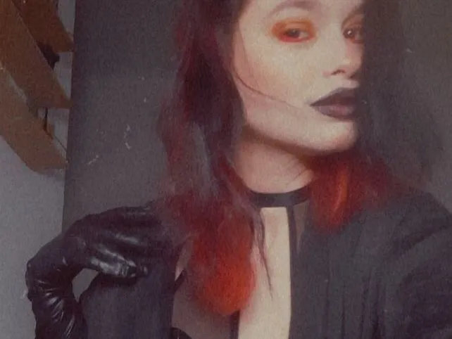 Butterflyspider69 profilbild på webbkameramodell