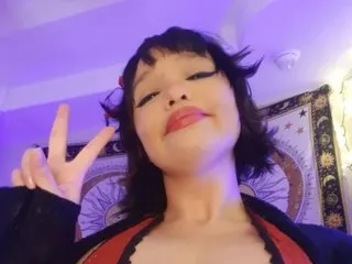NomiChuu profielfoto van cam model