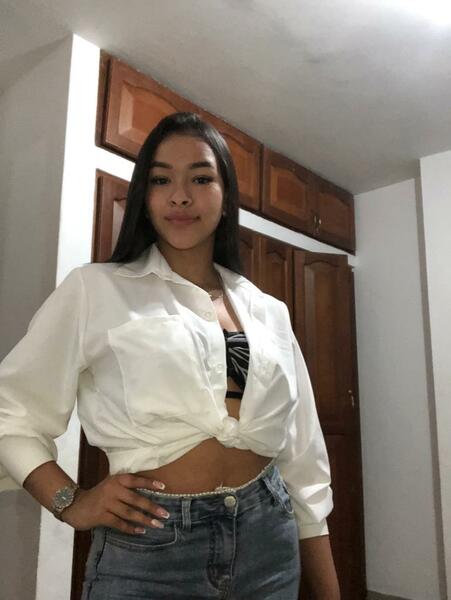 Artist AlyRodriguez Foto 7