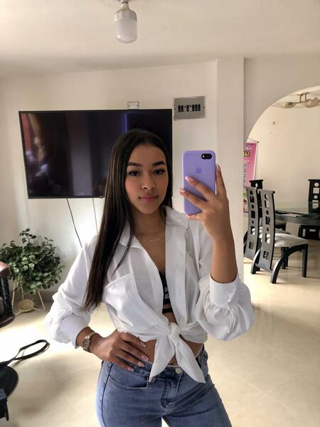 Artist AlyRodriguez Foto 5